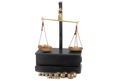 Lot 362 - Unusual Chinese Beam Scale & Weights