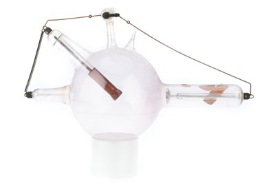 Lot 758 - Cuthbert Andrews, Large X-Ray Tube