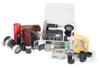 Lot 604 - A Selection of Mixed Photographica