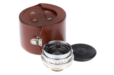Lot 362 - A Voigtlander Skoparex f/3.4 35mm Lens