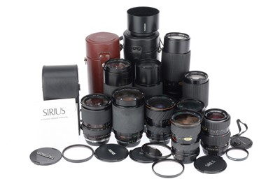 Lot 459 - A Selection of Zoom Lenses