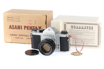 Lot 225 - An Asahi Pentax S1 SLR Camera