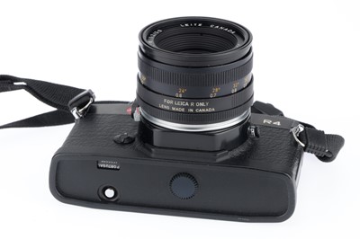 Lot 43 - A Leica R4 SLR Camera Outfit