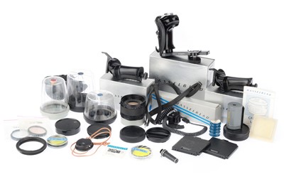 Lot 230 - A Selection of Hasselblad Accessories