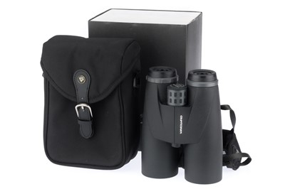 Lot 705 - A Pair of Vanguard SDT-8560P Binoculars