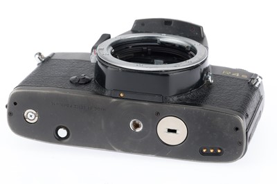 Lot 38 - A Leica R4S 35mm SLR Camera Body