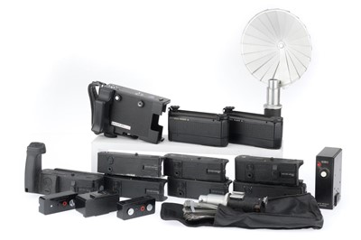 Lot 581 - A selection of Leica Camera Accessories
