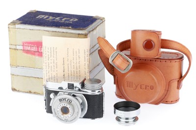 Lot 286 - A Mycro IIIa Miniature Film Camera