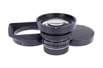 Lot 82 - A Leitz Elmarit-R f/2.8 19mm Lens