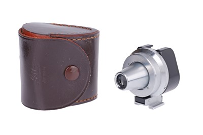 Lot 92 - A Leitz VIOOH Universal Viewfinder for Leica