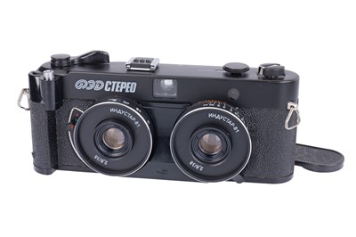 Lot 180 - A FED Stereo 35mm Stereoscopic Viewfinder Camera