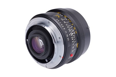 Lot 83 - A Leitz Elmarit-R 24mm f/2.8 Lens
