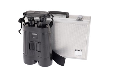 Lot 338 - A Pair of Zeiss 20x60S Stabilised Binoculars