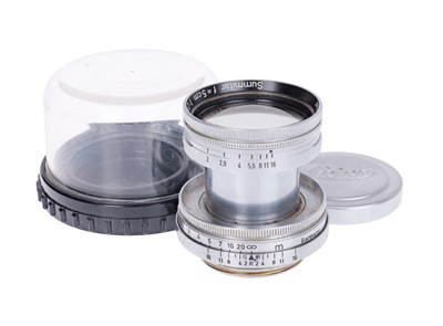 Lot 26 - A Leitz Summitar f/2 50mm Lens