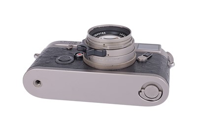 Lot 47 - A Leica M6 Titanium Rangefinder Camera