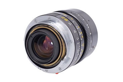 Lot 58 - A Leitz Elmarit-M f/2.8 28mm Lens