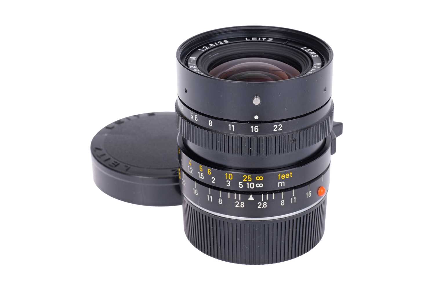 Lot 58 - A Leitz Elmarit-M f/2.8 28mm Lens