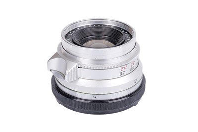 Lot 63 - A Leitz Summicron f/2 35mm Lens
