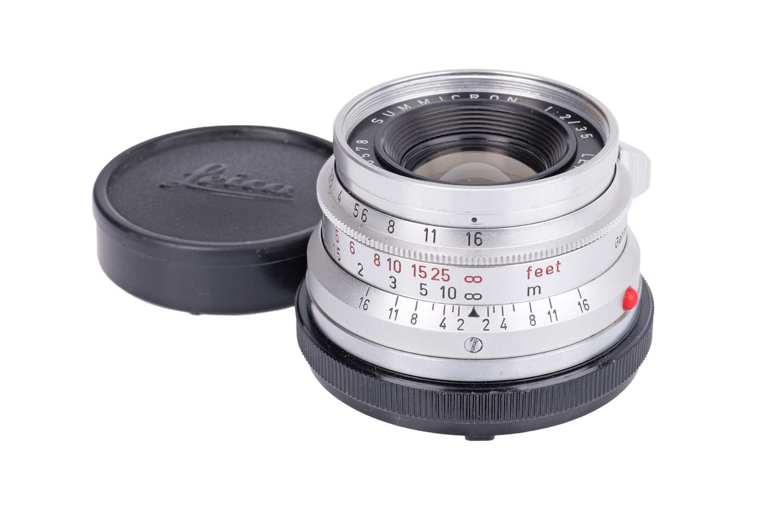 Lot 63 - A Leitz Summicron f/2 35mm Lens