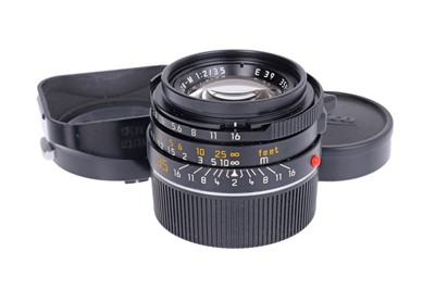 Lot 65 - A Leitz Summicron-M f/2 35mm Lens