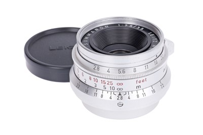 Lot 23 - A Leitz Summaron f/2.8 35mm Lens