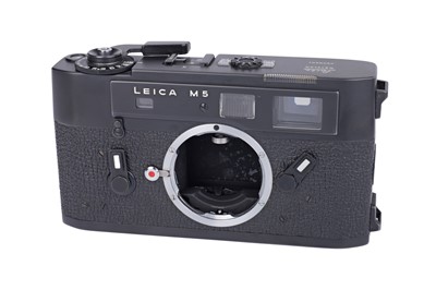 Lot 40 - A Leica M5 Rangefinder Camera Body