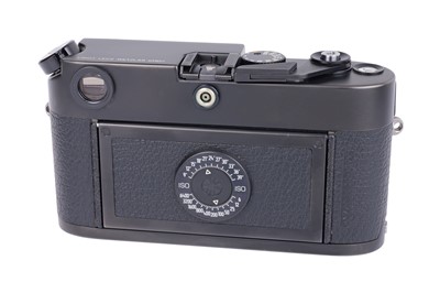 Lot 46 - A Leica M6 Rangefinder Camera Body
