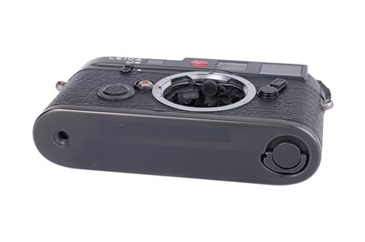 Lot 46 - A Leica M6 Rangefinder Camera Body
