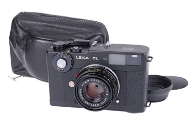 Lot 42 - A Leica CL Rangefinder Camera