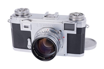 Lot 144 - A Zeiss Ikon Contax IIa Rangefinder Camera