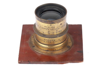 Lot 383 - An Emil Busch Rathenowv f/6 11 inch Portrait Aplanat No.3 Lens