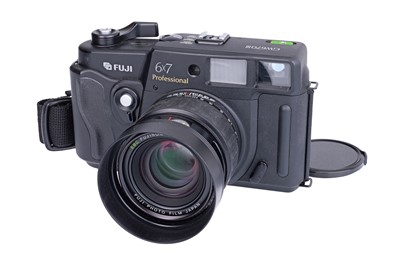 Lot 219 - A Fujifilm Professional GW670 III Medium Format Rangefinder Camera