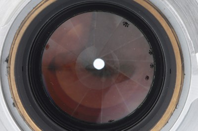 Lot 33 - A Leitz Summilux f/1.4 50mm Lens