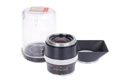 Lot 197 - A Zeiss Ikon Distagon f/2 35mm Lens