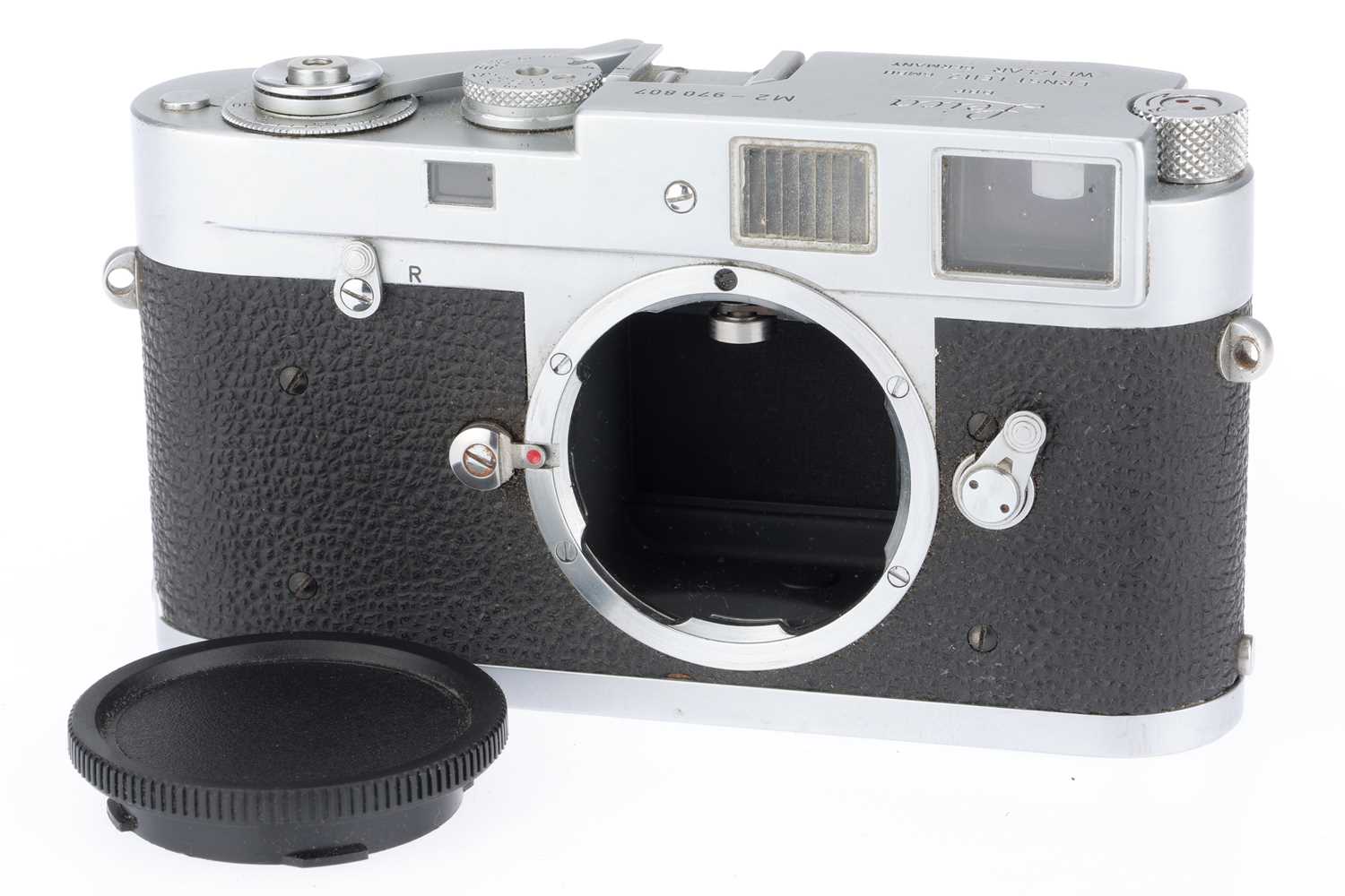 Lot 24 - A Leica M2 35mm Rangefinder, Camera Body