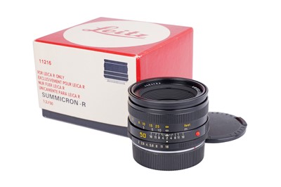 Lot 84 - A Leitz Summicron-R f/2 50mm Lens