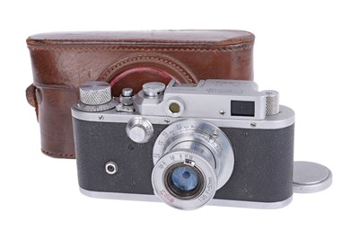 Lot 122 - A Shanghai 58-II Rangefinder Camera
