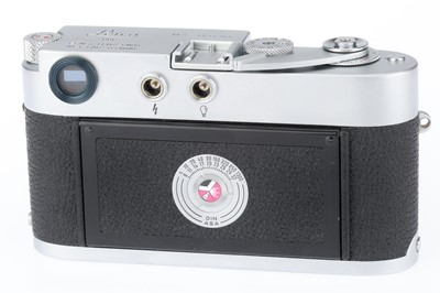 Lot 20 - A Leica M2 Rangefinder Camera Body