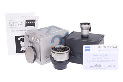 Lot 177 - A Carl Zeiss Biogon T* f/2.8 21mm Lens