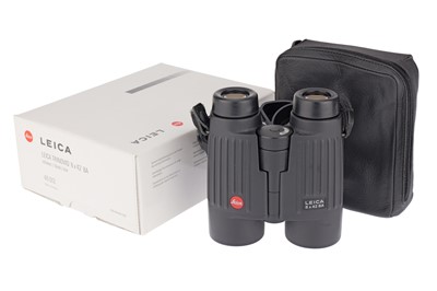 Lot 335 - A Pair of Leica Trinovid 8x42 BA Binoculars