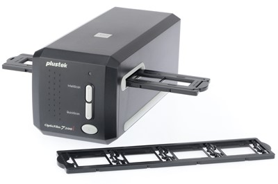 Lot 620 - A Plustek OpticFilm 7200 Film Negative Scanner