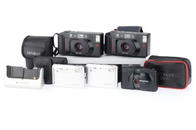 Lot 188 - A Selection of Compact Cameras