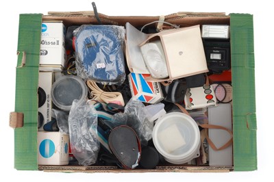 Lot 406 - A Large Selection of Mixed Photographica
