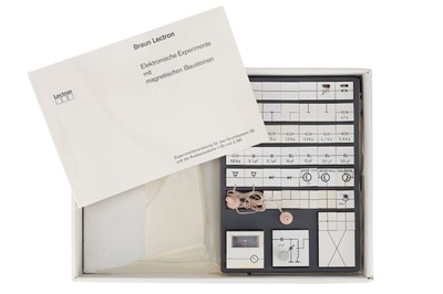Lot 682 - A Braun Lectron 601 Electronic Science Experiment Kit