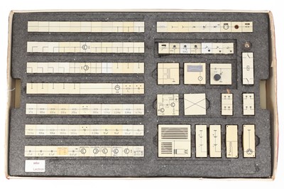 Lot 688 - A Braun Lectron 901 Electronic Science Experiment Kit