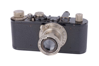Lot 2 - A Leica Standard Camera
