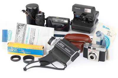 Lot 276 - A Mixed Selection of Cameras