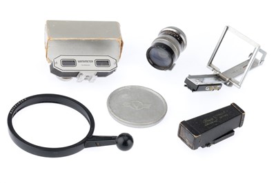 Lot 429 - A Selection of Viewfinders