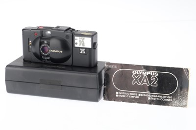 Lot 218 - An Olympus XA2 35mm Compact Camera