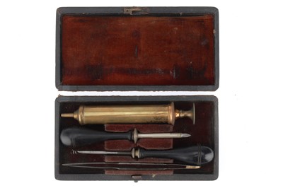 Lot 577 - Small Surgical Set